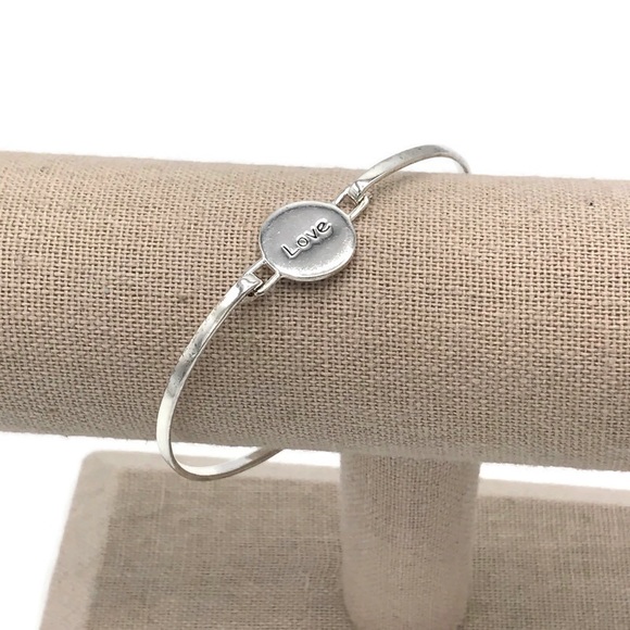 LA 925 Jewelry - La 925 Sterling Silver Love Bangle Bracelet Hook